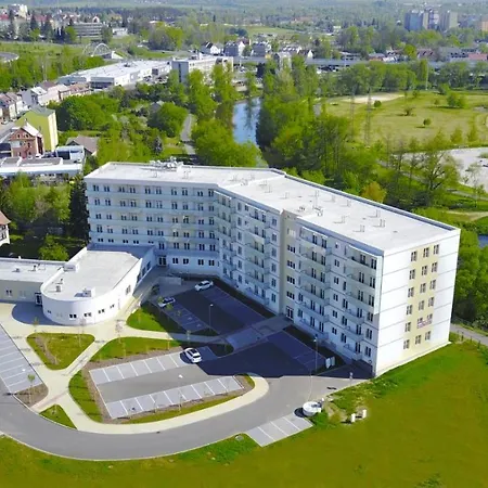 Apartman Rezidence Moser-Free Parking Garage Karlovy Vary Exterior photo